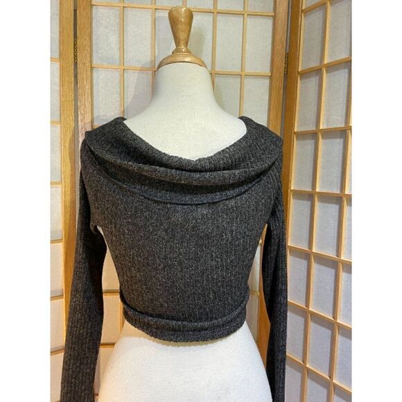 NWT Solemio Sm Cropped Sweater - Picture 2 of 13